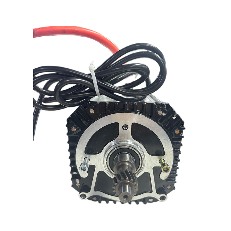 محرك متوسط الدفع